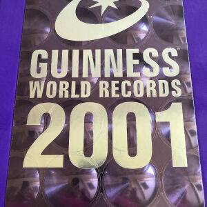 GUINNESS WORLD RECORDS 2001