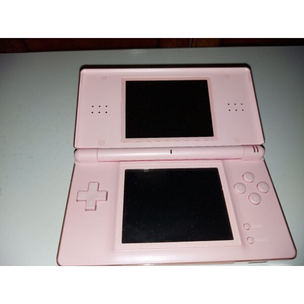Nintendo  DS Lite