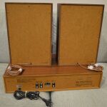 Ραδιοκασετόφωνο με ενισχυτή και δύο ηχεία ‘’KB’’- Γιαπωνέζικης κατασκευής λειτουργικό δεκαετία 1970 (120 ευρώ).