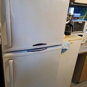 Ψυγείο Schaub Lorenz, Full No Frost Multi Air Flow σε άριστη κατάσταση.