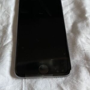 άριστο Apple iPhone 6 32gb space grey, καινούρια μπαταρία