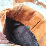 Christian Dior gaucho saddle bag η εμβληματική τσάντα σε κονιάκ χρώμα
