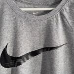 Nike Training Dri-Fit Swoosh Running t-shirt γκρι χρώμα μέγεθος XL άθικτο