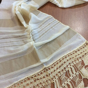 Παραδοσιακός τσεβρες μεταξωτός χειροποίητη δαντελα με βελονάκι