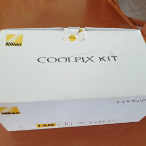 NIKON Coolpix Kit