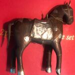 Αντίκα ξυλόγλυπτο χειροποίητο μασίφ άγαλμα αλόγου κοσμημένο με σκαλιστά φύλλα καθαρού μπρούντζου!