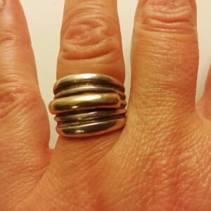 Δαχτυλίδι ασημένιο με χρυση μπάρα