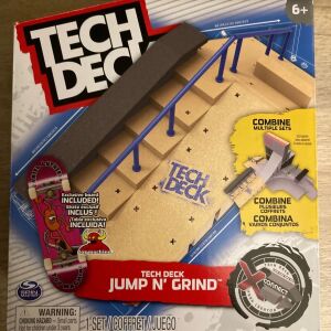 Tech Deck Jump n’ Grind