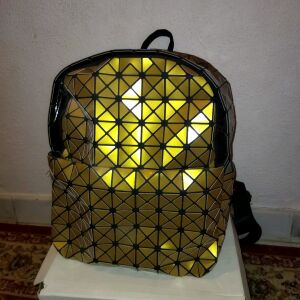 Backpack καινούριο! Χρυσό