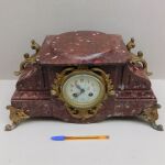 Ρολόι επιτραπέζιο μαρμάρινο, περίπου 130 ετών.