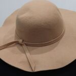 Καπέλο τσόχινο