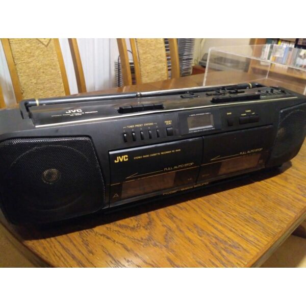 JVC RC-W410 TWIN CASSETTE RADIO RECORDER  HYPER BASS Stereo BOOMBOX