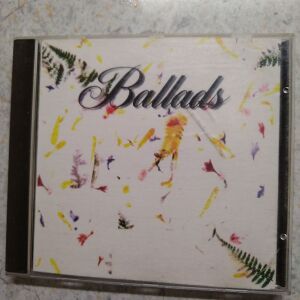 CD με παλιές μπαλάντες γραμμένο