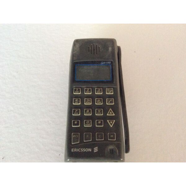 GSM kinito tilefono GH198 Ericsson gia sillektes
