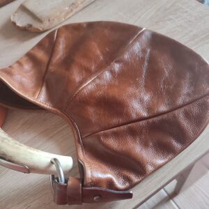 YSL leather bag model Mombasa