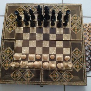Vintage Ξύλινο Σκάκι Τάβλι με Μαρκετερί και Κοχύλι Mother of Pearl