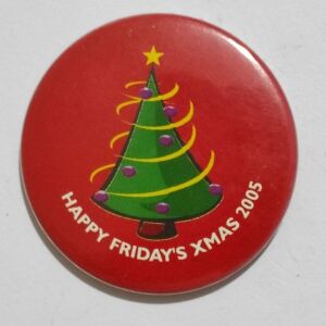 3. Χριστουγεννιάτικη κονκάρδα / pin T.G.I Friday's.