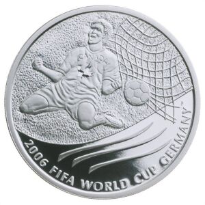 5 Dollar 2003 Elizabeth II , FIFA World Cup   .
