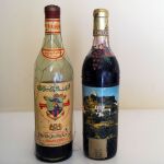 Κρασί Σάμου και πολύ παλιό μπράντι Bertocchini (σπάνια και συλλεκτικά) Η τιμή είναι και για τα 2 μαζί. Πωλούνται και μεμονωμένα