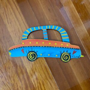 Handmade παιδική κρεμάστρα σε σχήμα αυτοκίνητο «Γέλιο & Χαρά»