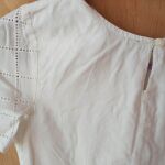 Καλοκαιρινή μπλούζα για κορίτσι 9-11 ετών σε χρώμα άσπρο ολοκαίνουργια χωρίς ταμπελάκι.