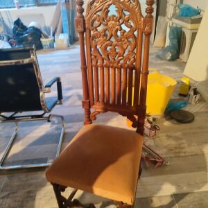 8 καρέκλες αντίκες Μασιφ ξυλο