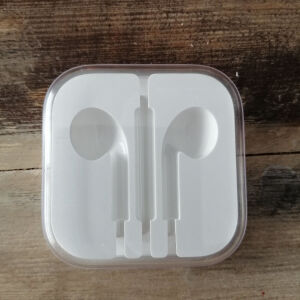 Apple earpods empty case