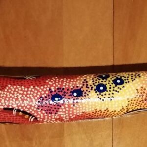 Didgeridoo (Αυστραλιανο μουσικο όργανο των αβορηγινων. )