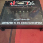 Super Deluxe Universal Ni-Cd/Ni-MH Battery Charger with Tester Meter