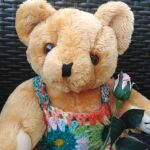 Συλλεκτική vintage αρκουδίτσα - χειροποίητο φορεματάκι