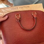 τσάντα Louis Vuitton