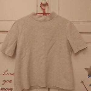 Κοντομάνικο μπλουζάκι Zara - νούμερο small