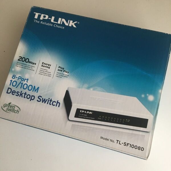 TP-LINK TLFS1008D Desktop Switch