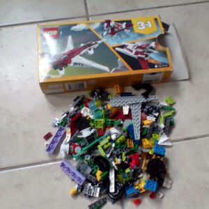 Lego Creator 3-in-1: Futuristic Flyer για 7+ ετών (31086)