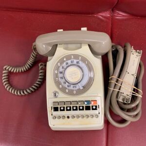 Τηλέφωνο του 1970