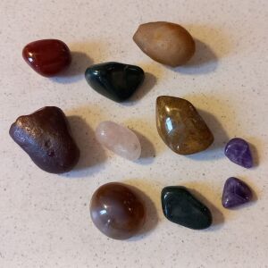 Πέτρες διάφορες ( 10 ) + δώρο