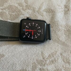 Apple Watch 3 44mm Cellular version
