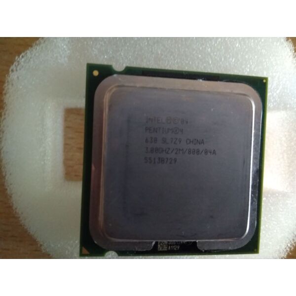 epexergastis Intel Pentium4 sta 3,00Ghz/2MB L2 cache/ LGA775 socket  & psiktra.