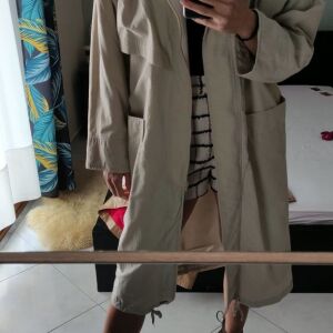 vintage γυναικεία καπαρντίνα μπεζ με φλις επένδυση medium-large ( trench coat)