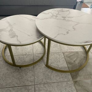 τραπέζια μέσης σαλονιού ξύλο με όψη μαρμάρου με Χρυσα πόδια