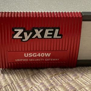 Zyxel USG 40W Firewall IDS Antivirus VPN