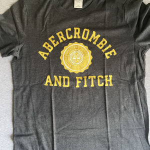 τρία tshirts Abercrombie & Fitch size Large