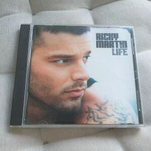 RICKY MARTIN -LIFE CD ALBUM