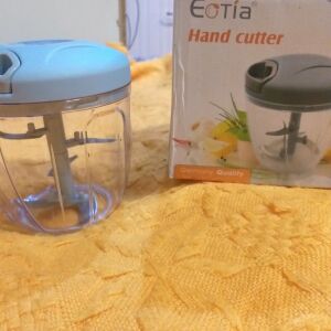 Hand cutter
