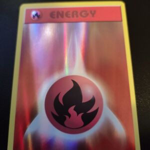 Fire Energy Reverse Holo 092/108 από τη συλλογή Evolutions 2016