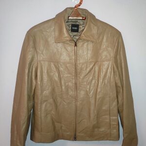 Hugo Boss leather jacket καινούριο