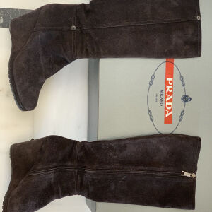 Prada , suede brown leather boots . size 39.5 very good condition