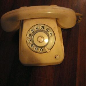 παλαιό τηλεφωνο