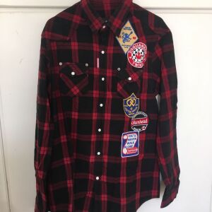 Dsquared2 patches shirt