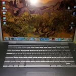 MacBook Pro 15," Intel Core 2 Duo.